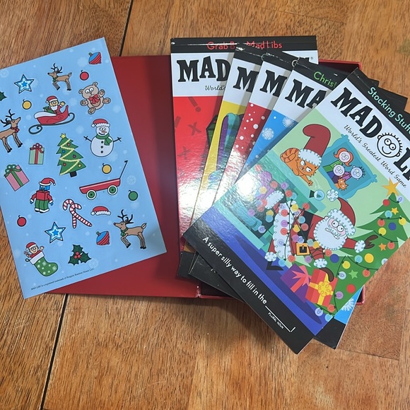 Mad Libs Christmas edition - Picture 3 of 3